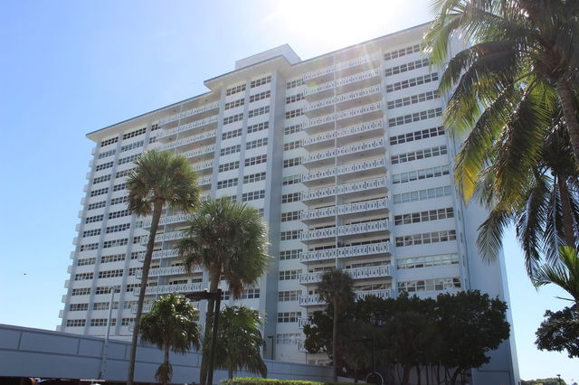 Sky Harbour East  photo 2